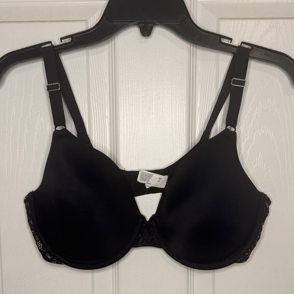 EUC Black, White & Cream 3 Piece Bra Set - Picture 5 of 12